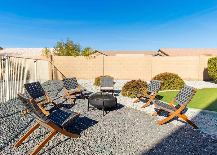Hébergement de vacances Heated Pool • Mini Golf • Huge Backyard • King Bed Casa Grande