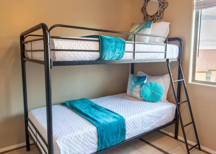 Heated Pool • Mini Golf • Huge Backyard • King Bed Hébergement de vacances Casa Grande