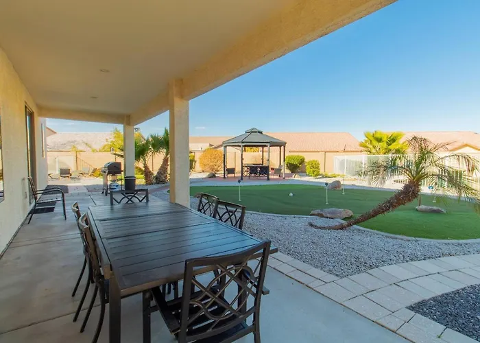 Hébergement de vacances Heated Pool • Mini Golf • Huge Backyard • King Bed Casa Grande